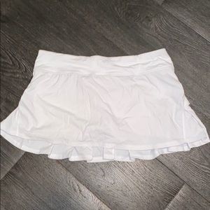 White Lulu Lemon Skirt Size 10